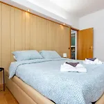 The Metropolitan Cozy Near Duomo + Wifi Appartement