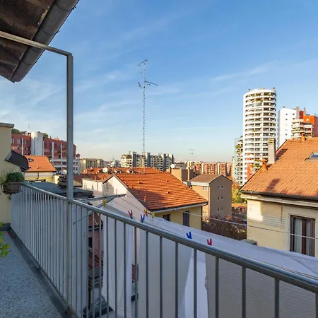شقة The Metropolitan Cozy Near Duomo + Wifi *